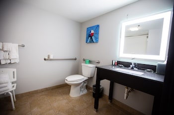 Suite, 1 King Bed, Non Smoking (Tub with Grab Bars)
