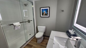 Suite, 1 King Bed, Non Smoking