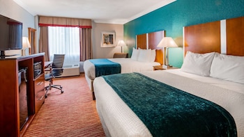 Standard Room, 2 Queen Beds, Non Smoking, Refrigerator & Microwave