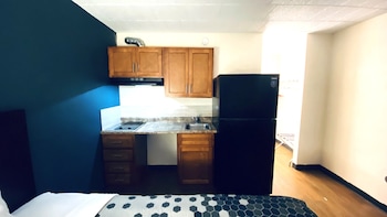 Family Suite, 1 Bedroom, Non Smoking, Kitchenette