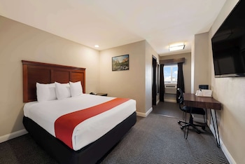 Standard Room, 1 Queen Bed, Non Smoking