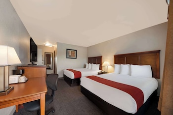 Standard Room, 2 Queen Beds, Non Smoking