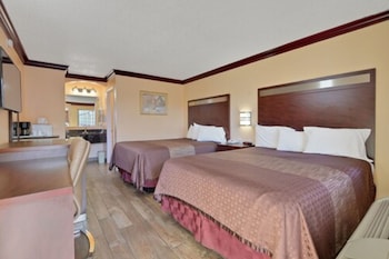 Standard Double Room, 2 Double Beds, Smoking