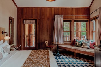 Suite (Cascade)