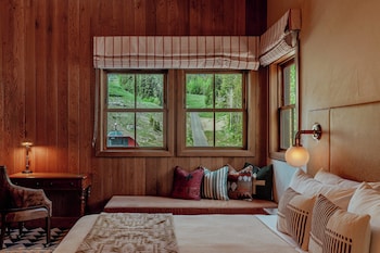 Suite (Ridgeline)