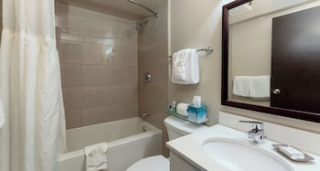 Standard Room, 2 Queen Beds, Pets Allowed