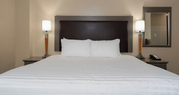 Premium Room, 1 King Bed, Ocean View