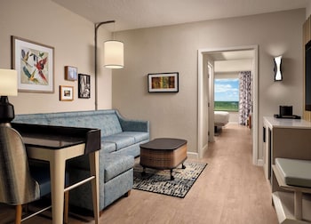 Suite, 1 King Bed (Caribe)
