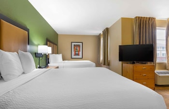 Deluxe Studio, Multiple Beds, Non Smoking