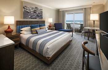 Superior Room, 1 King Bed, Ocean View, Oceanfront