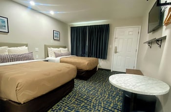 Standard Double Room, 2 Double Beds, Non Smoking