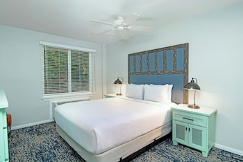 Standard Condo, 2 Bedrooms, Kitchen