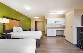 Room, 2 Double Beds, Non Smoking, Kitchen