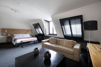 Junior Suite (Single Use)