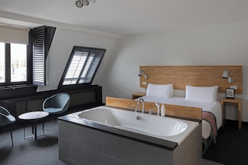 Junior Suite (Single Use)