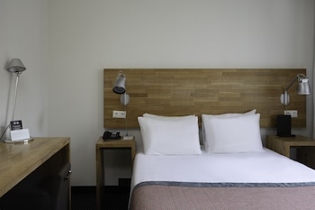 Economy Double Room (Single Use)