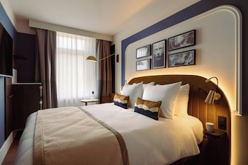 Room, 1 Double Bed (Small)