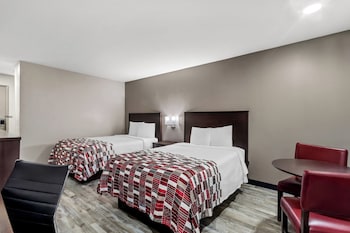 Deluxe Room, 2 Double Beds (Smoke Free)