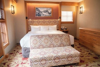 Mountain View King Suite, Balcony