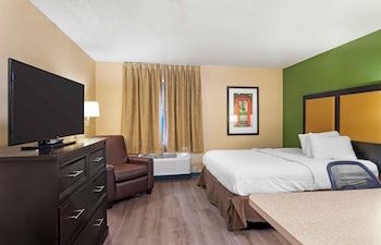 Studio, 1 Queen Bed, Accessible, Non Smoking