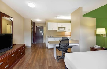 Studio, 1 Queen Bed, Non Smoking