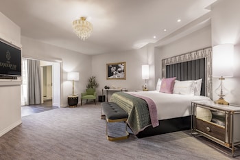 The Gallivant Suite, 1 King