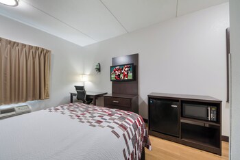 Deluxe Room, 1 Queen Bed, Non Smoking