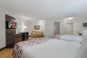 Suite, 2 Queen Beds, Non Smoking