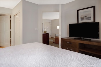 Suite, 1 King Bed