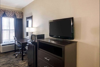 Room, 1 King Bed, Accessible, Non Smoking (Mobility,Roll-In Shower)