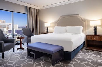 Augustus Executive Suite, 1 King Bed (Newly Renovated)