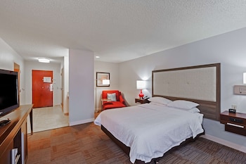 One king bed nonsmoking