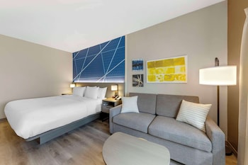 Standard Room, 1 King Bed, Non Smoking