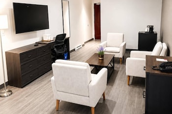 Suite, 1 King Bed, Non Smoking