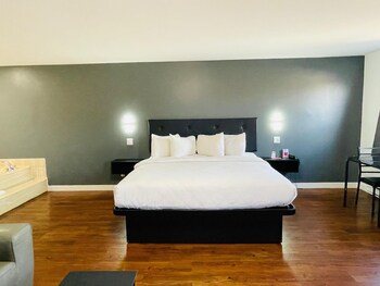 Room, 1 King Bed, Non Smoking