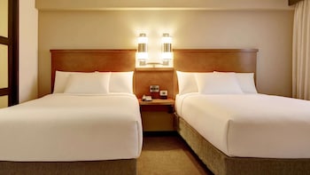 Deluxe Room, Multiple Beds