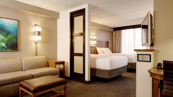 Room, Multiple Beds (High Floor)