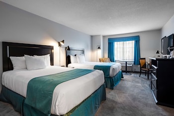 Standard Room, 2 Queen Beds (Dog Friendly)