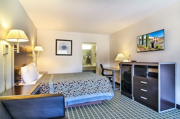 Deluxe Single Room, 1 King Bed, Smoking