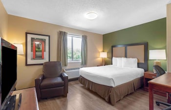 Studio, 1 Queen Bed, Non Smoking