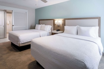 Suite (2 Queen Beds with Sofa bed)