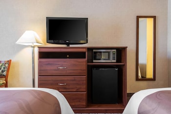Standard Room, 2 Queen Beds, Non Smoking
