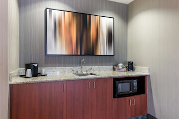 Deluxe Room, 2 Queen Beds