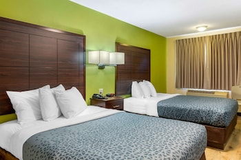 Standard Room, 2 Queen Beds, Non Smoking