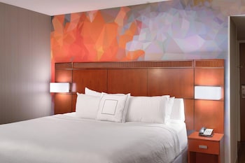 Standard Room, 1 King Bed