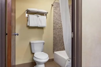 Suite, 1 King Bed, Non Smoking
