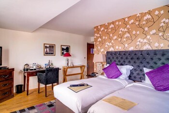 Senior Twin Room, 2 Twin Beds (Fellows)
