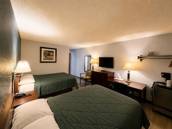 Standard Room, 2 Double Beds, Non Smoking