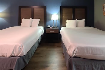 Standard Room, 2 Queen Beds, Non Smoking