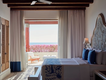 Three bedroom Ocean View  Signature Residence